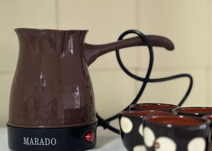 Main Square With Stone Bridge & Old Bazaar View 아파트 스코페